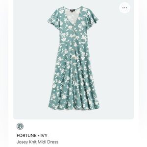 Fortune + Ivy Green Floral Midi Dress